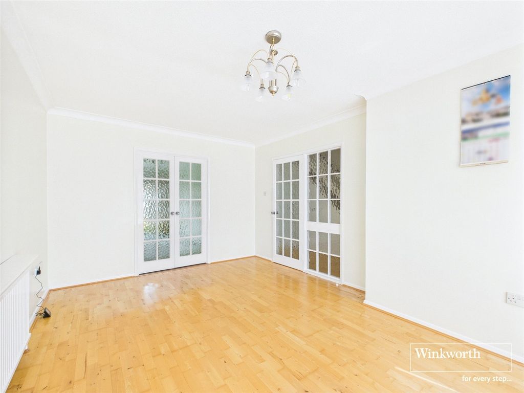 Property photo 2 of 12 Picture No. 04