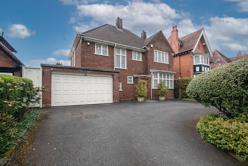 Property photo 1 of 27