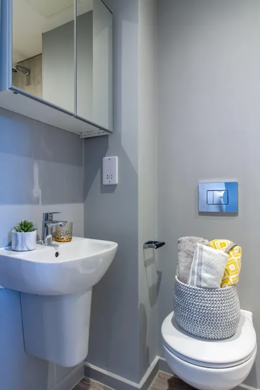 Property photo 1 of 3