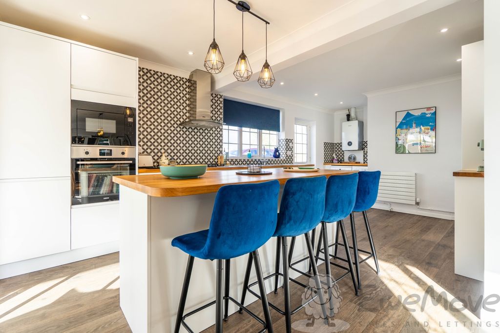 Property photo 2 of 12 Kitchen-Breakfast-Diner