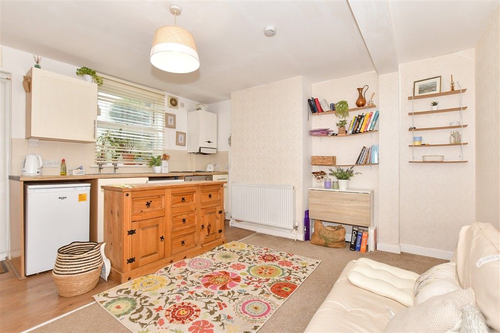 Property photo 3 of 8 Lounge/Kitchen Area