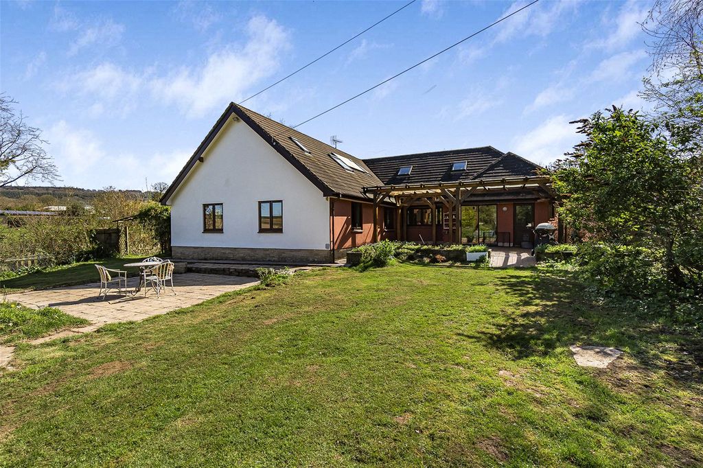 Property photo 1 of 38 Picture No. 45