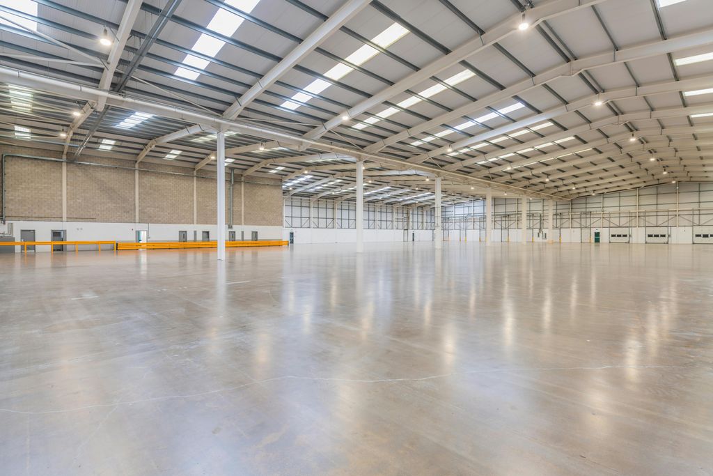 Property photo 3 of 9 Unit 3 Steelmans Rd Wednesbury82.Jpg