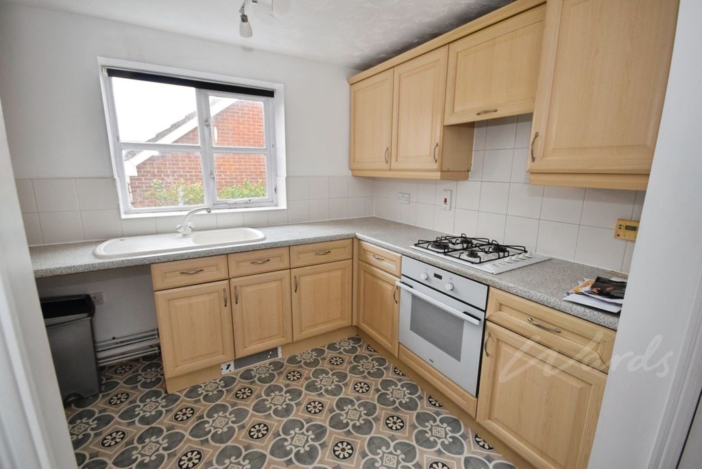 Property photo 2 of 6 Goldcrest Kitchen