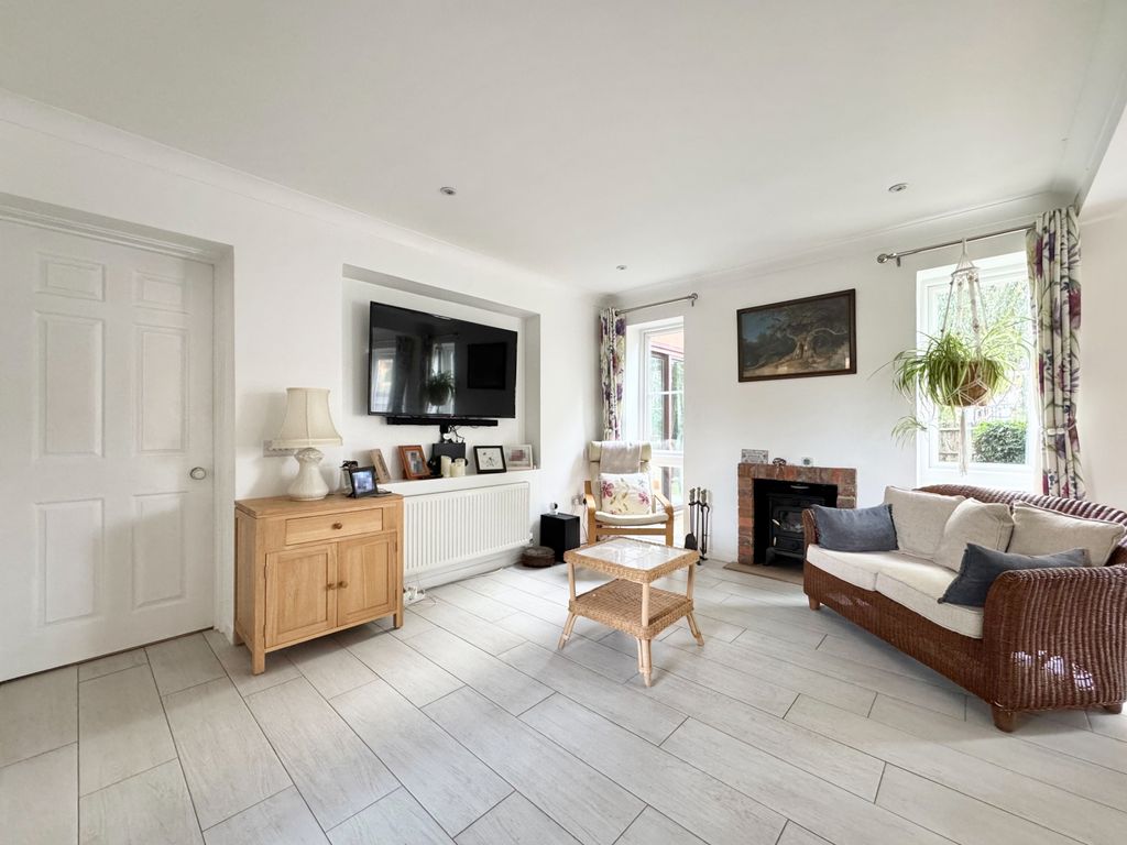 Property photo 3 of 31 Akeman Residential