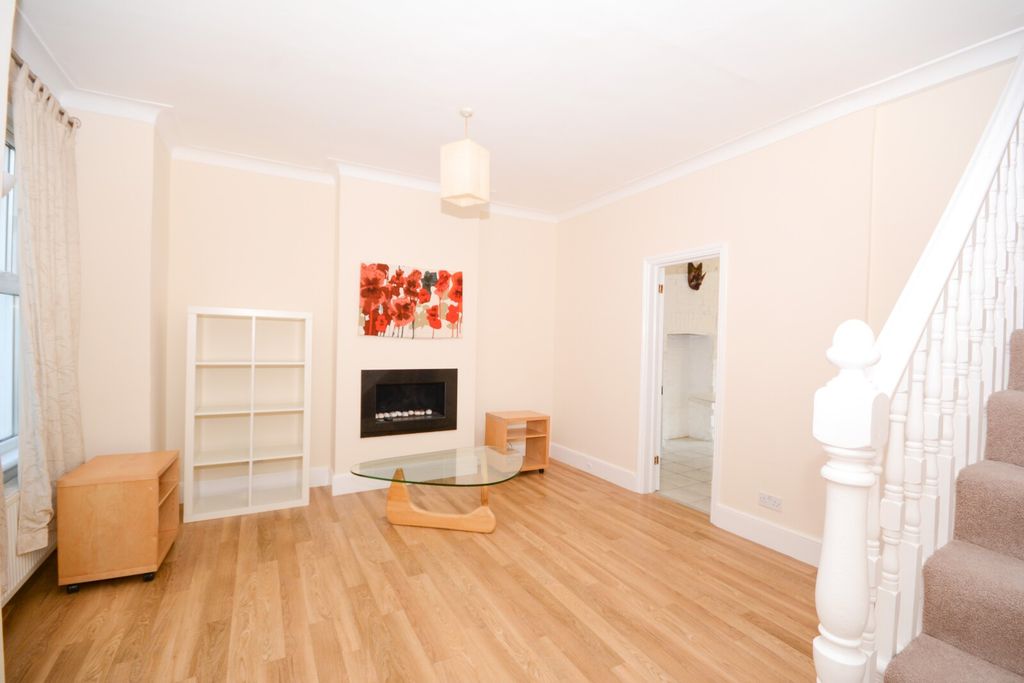 Property photo 1 of 10 Picture No. 01