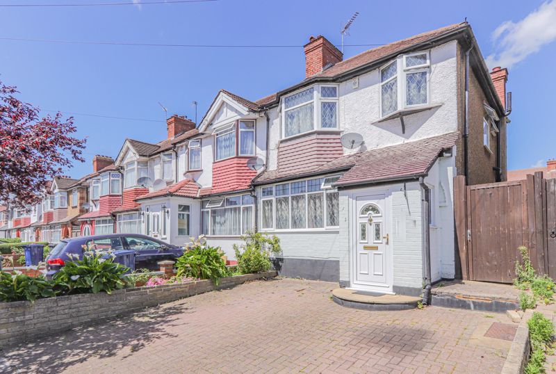 Property photo 1 of 13 Photo 8