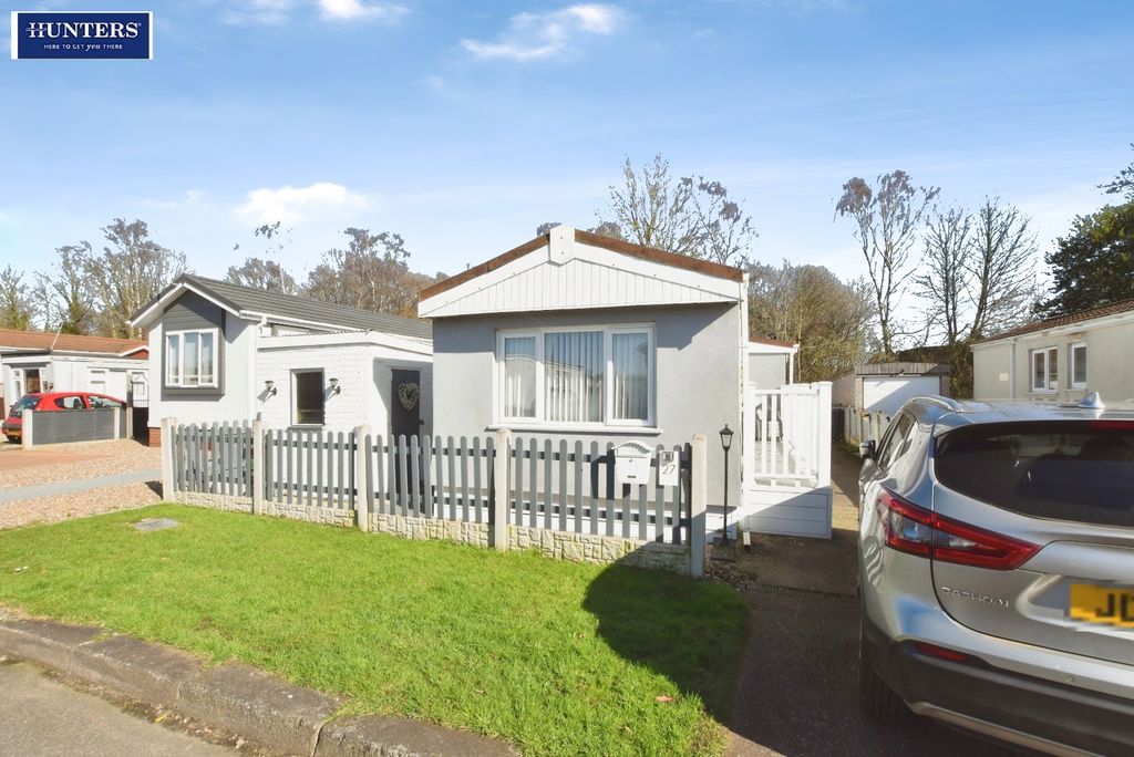 Property photo 1 of 19