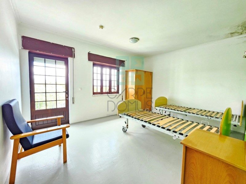Property photo 2 of 66