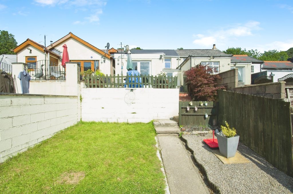 Property photo 1 of 14 Image