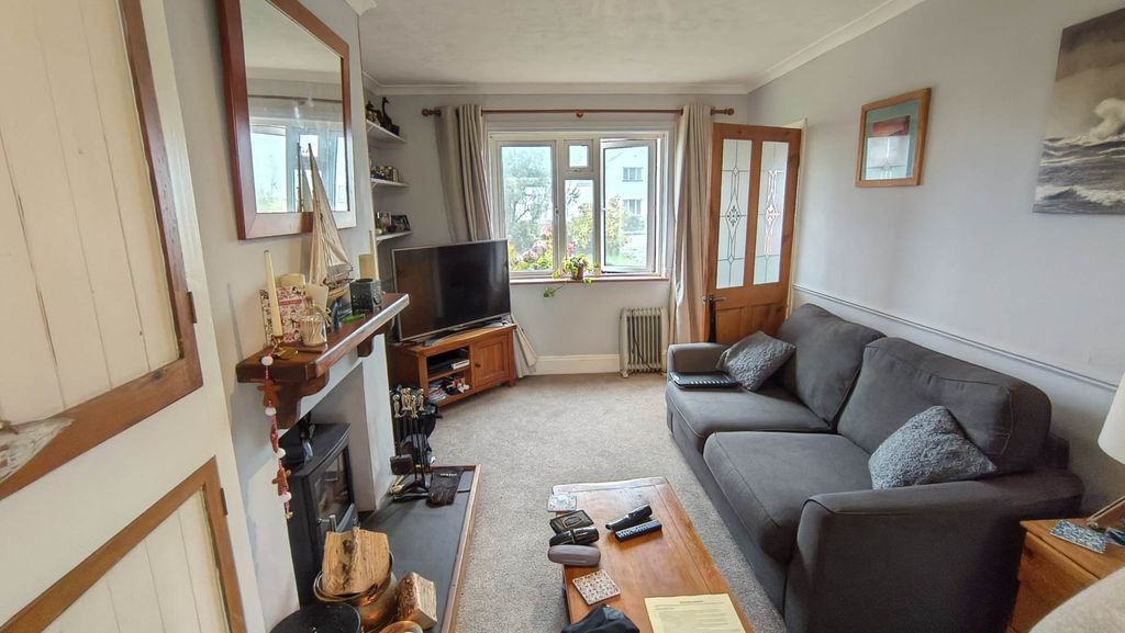 Property photo 3 of 15