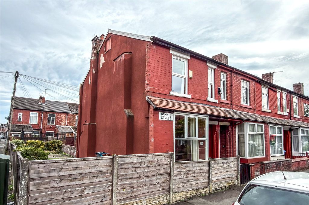 Property photo 1 of 15 External