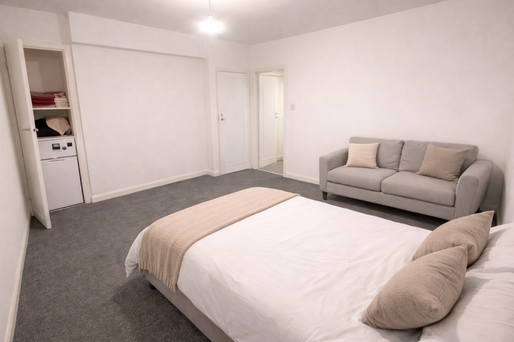 Property photo 2 of 5