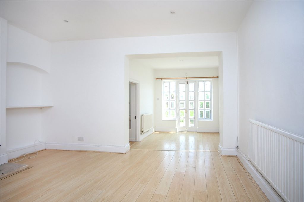 Property photo 1 of 13 Picture No. 04