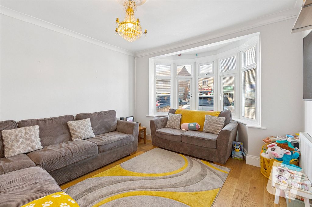 Property photo 3 of 15 Picture No. 16