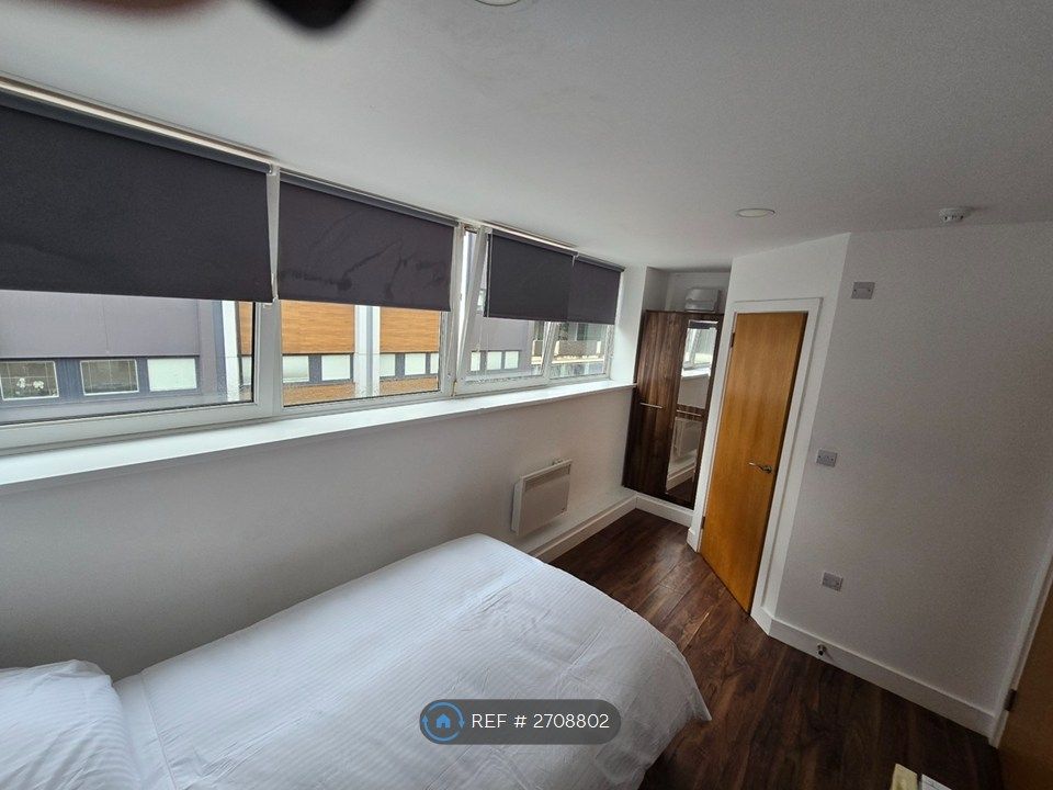 Property photo 3 of 5