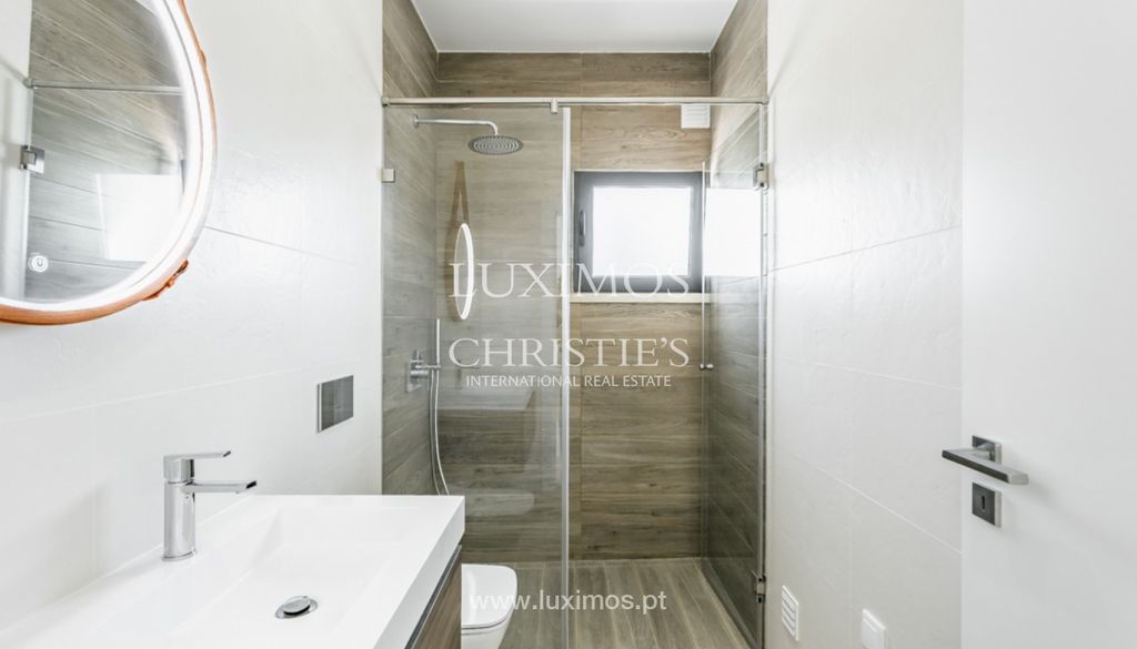 Property photo 3 of 25