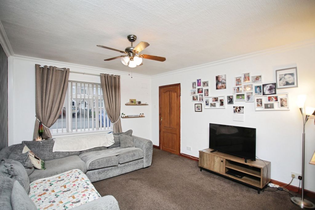 Property photo 3 of 20 Pbox-Img.Jpg