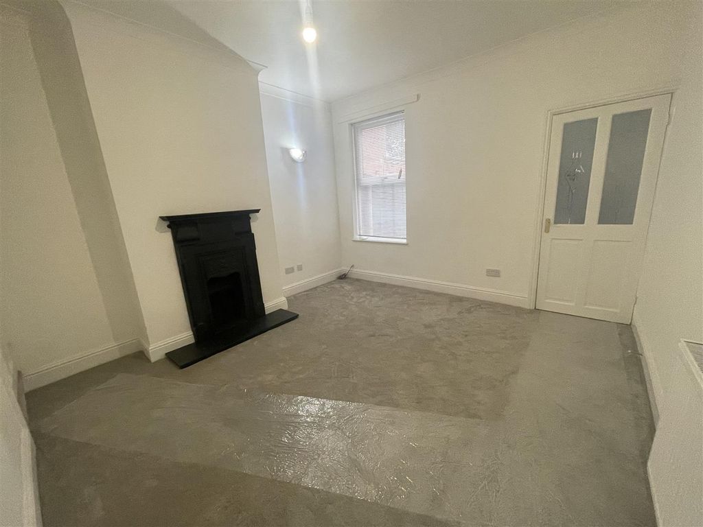 Property photo 2 of 14 Img_9494.Jpg