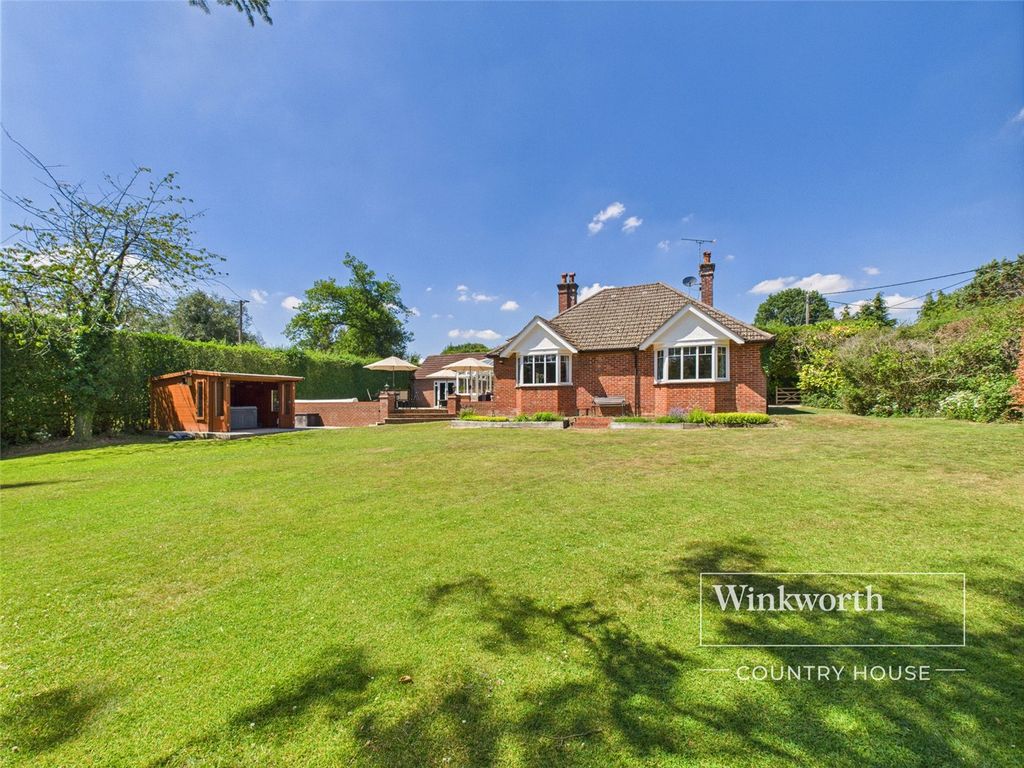 Property photo 1 of 23 Picture No. 18