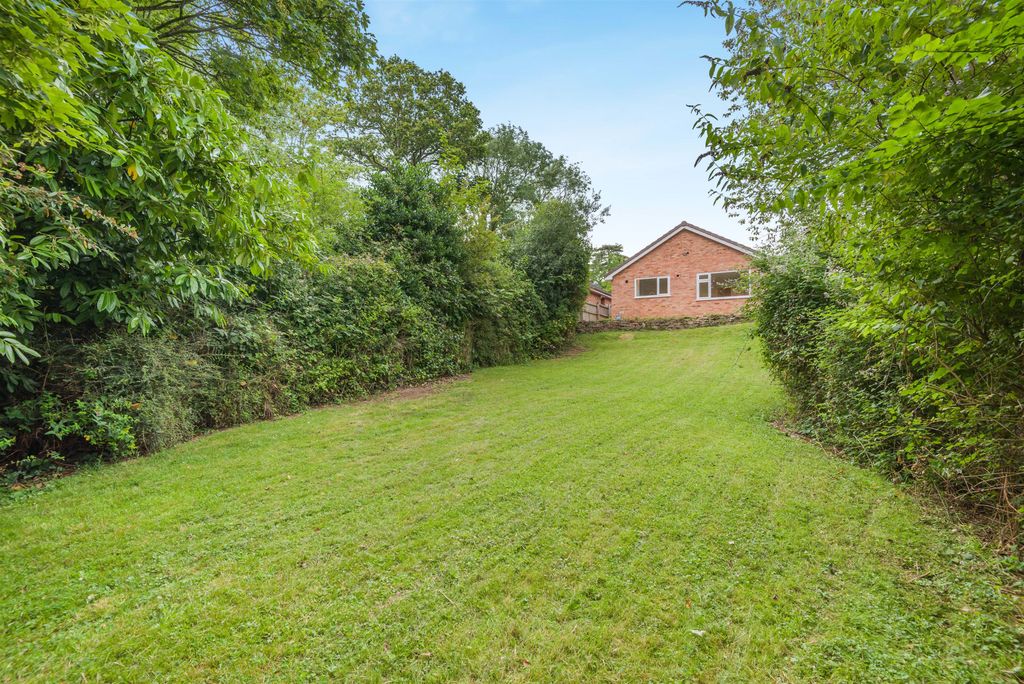 Property photo 2 of 19