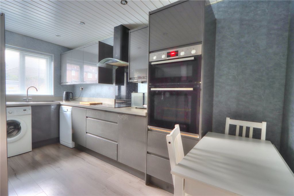 Property photo 2 of 10 Picture No. 07