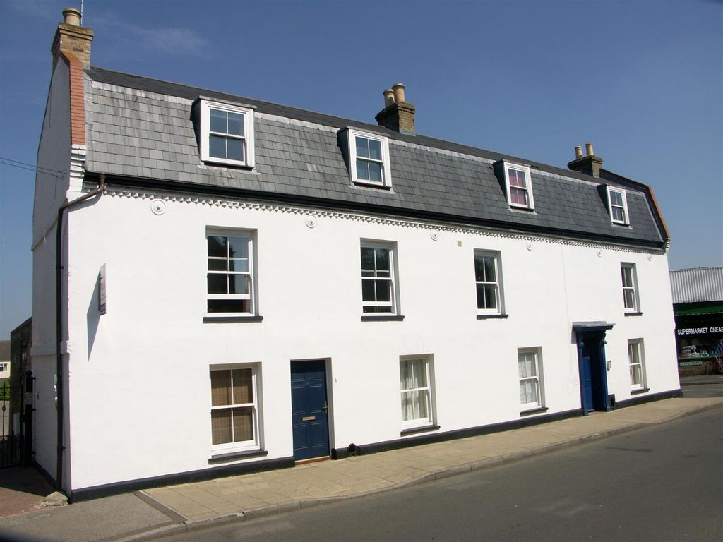 Property photo 1 of 6 Exteriors April 2009 2.Jpg