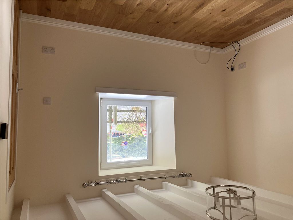 Property photo 3 of 10 Picture No. 03