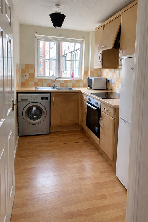 Property photo 2 of 6