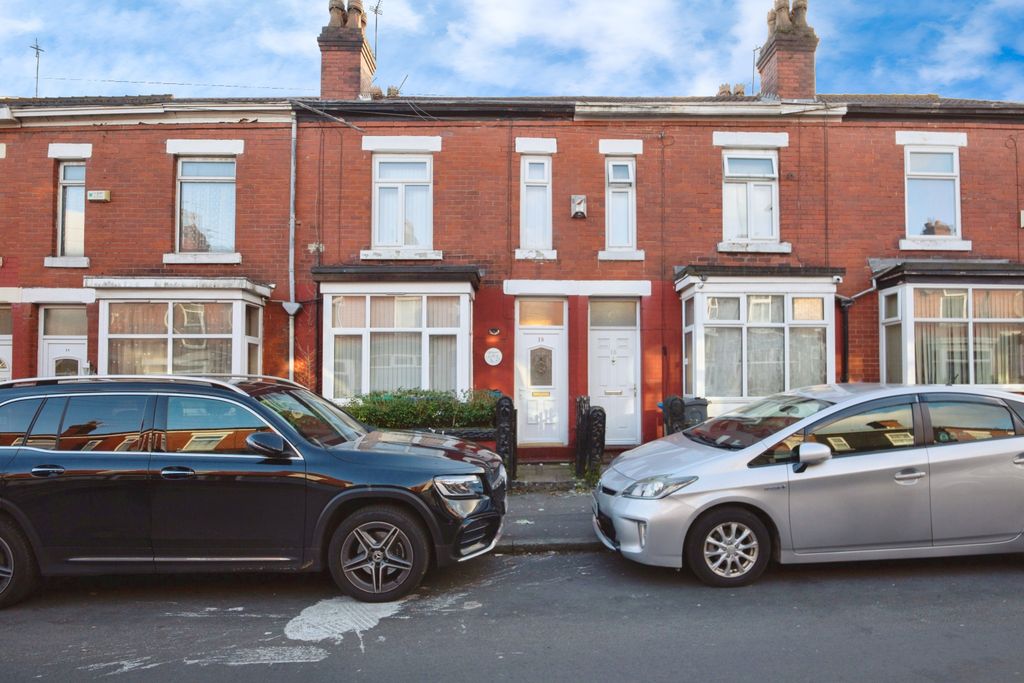 Property photo 2 of 15