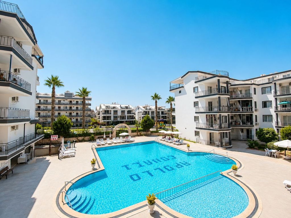 Property photo 3 of 23 Attractive Didim Apartment For Sale – Communal Pool And Sunbathing Terraces