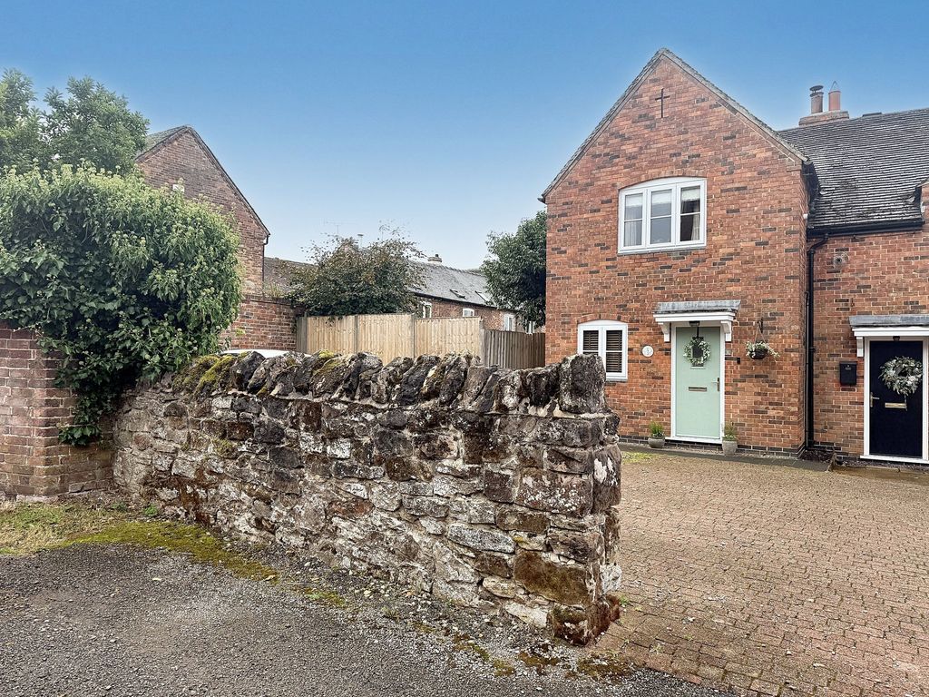 Property photo 1 of 28