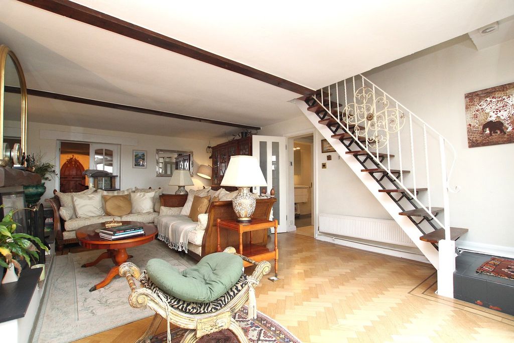 Property photo 2 of 30 Family Room