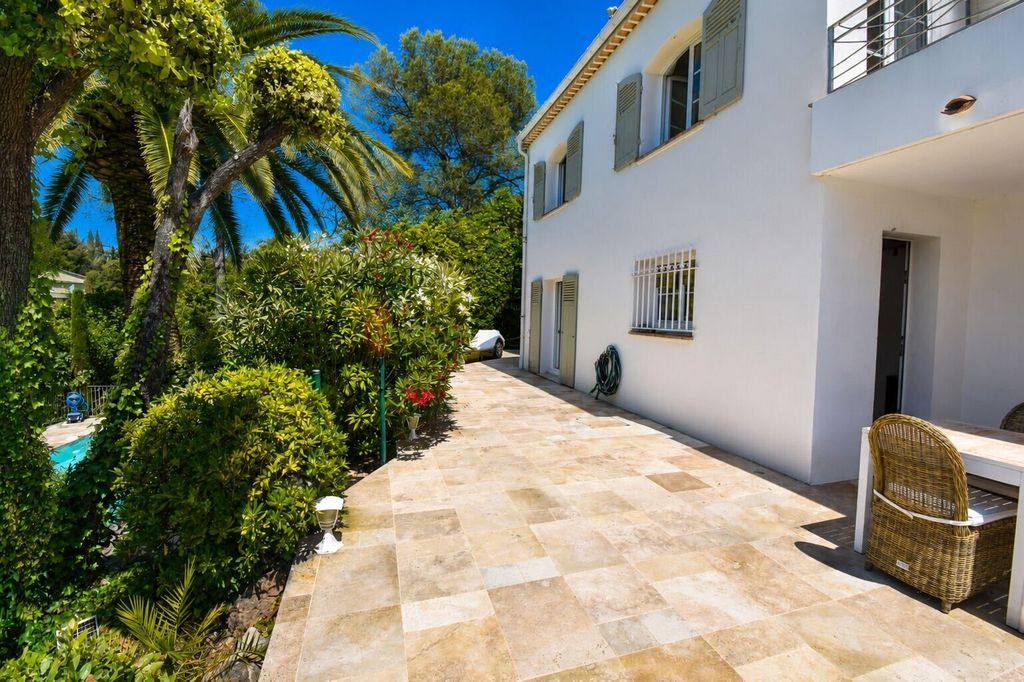 Property photo 1 of 11 What If You Lived Facing The Pines, Beaches Within Walking Distance?