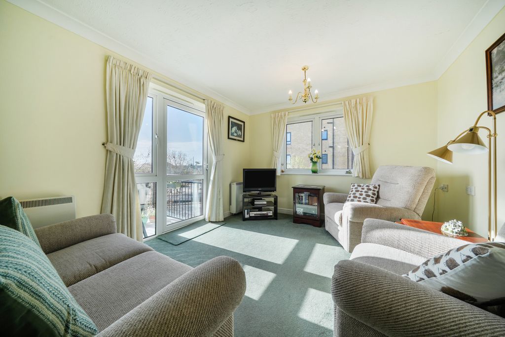 Property photo 2 of 21 1436181-9-69Ca396...