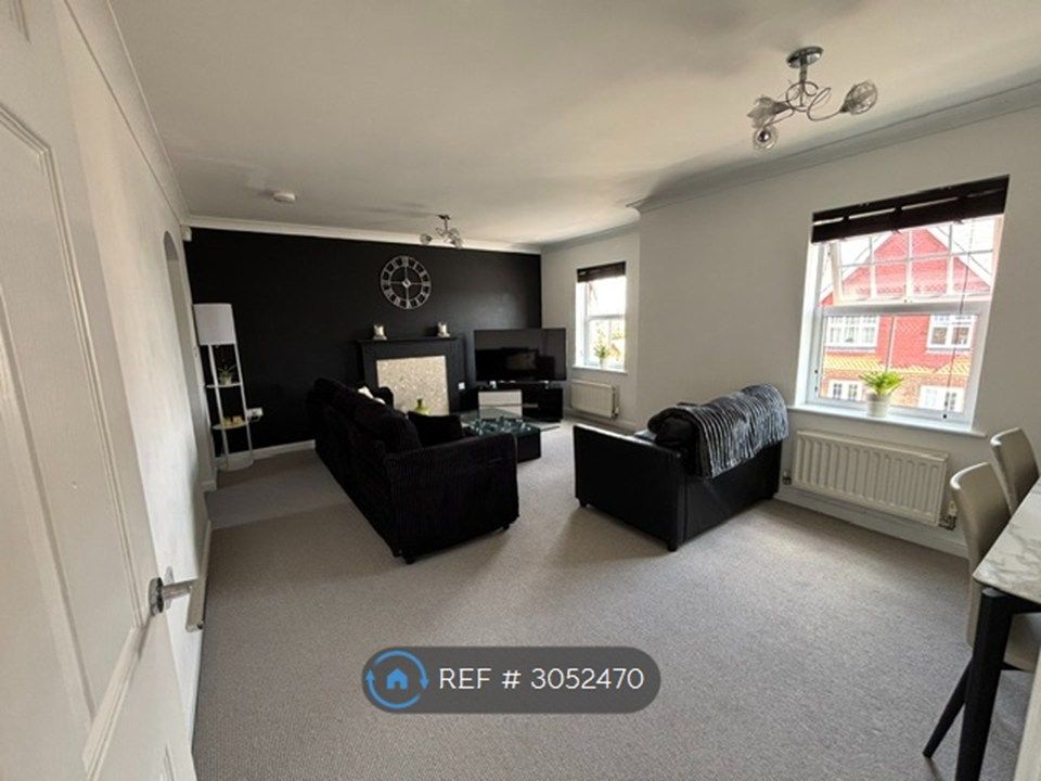 Property photo 2 of 13 Lounge