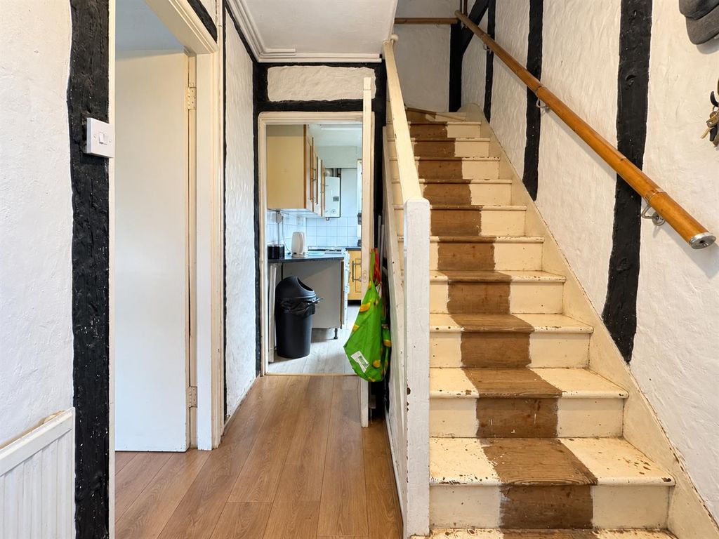 Property photo 3 of 18 12.Png