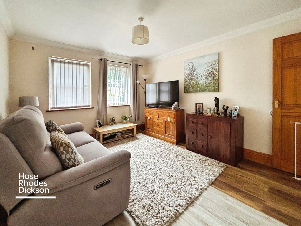 Property photo 2 of 10 Picture No. 04