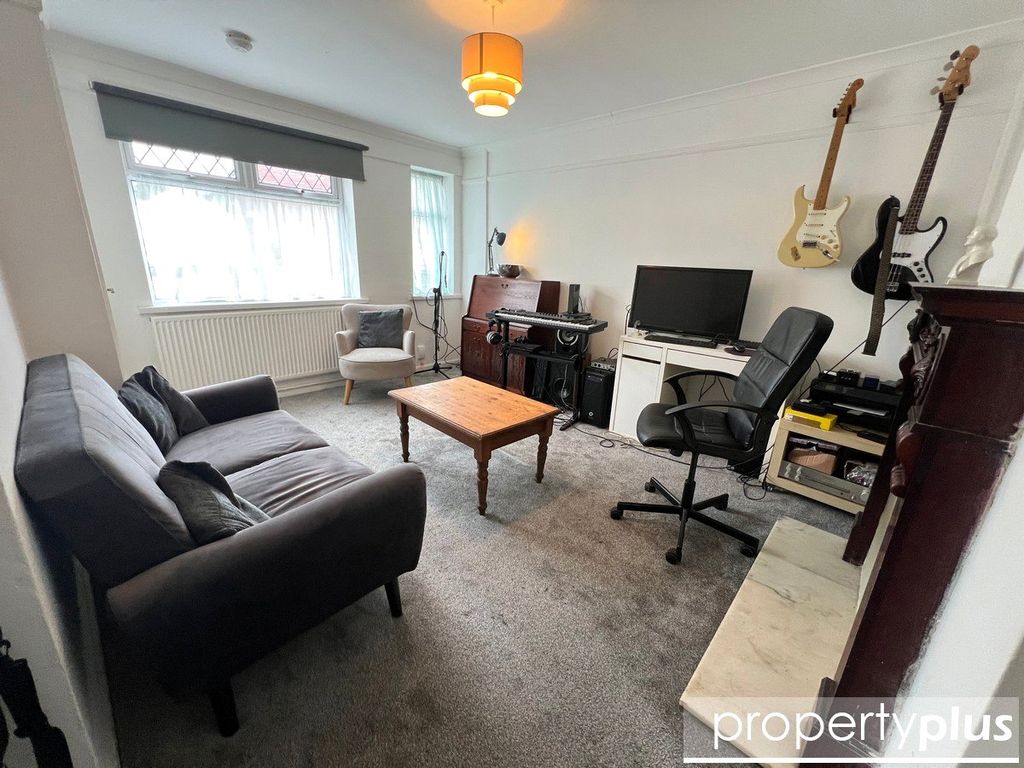 Property photo 3 of 11 Picture No. 06