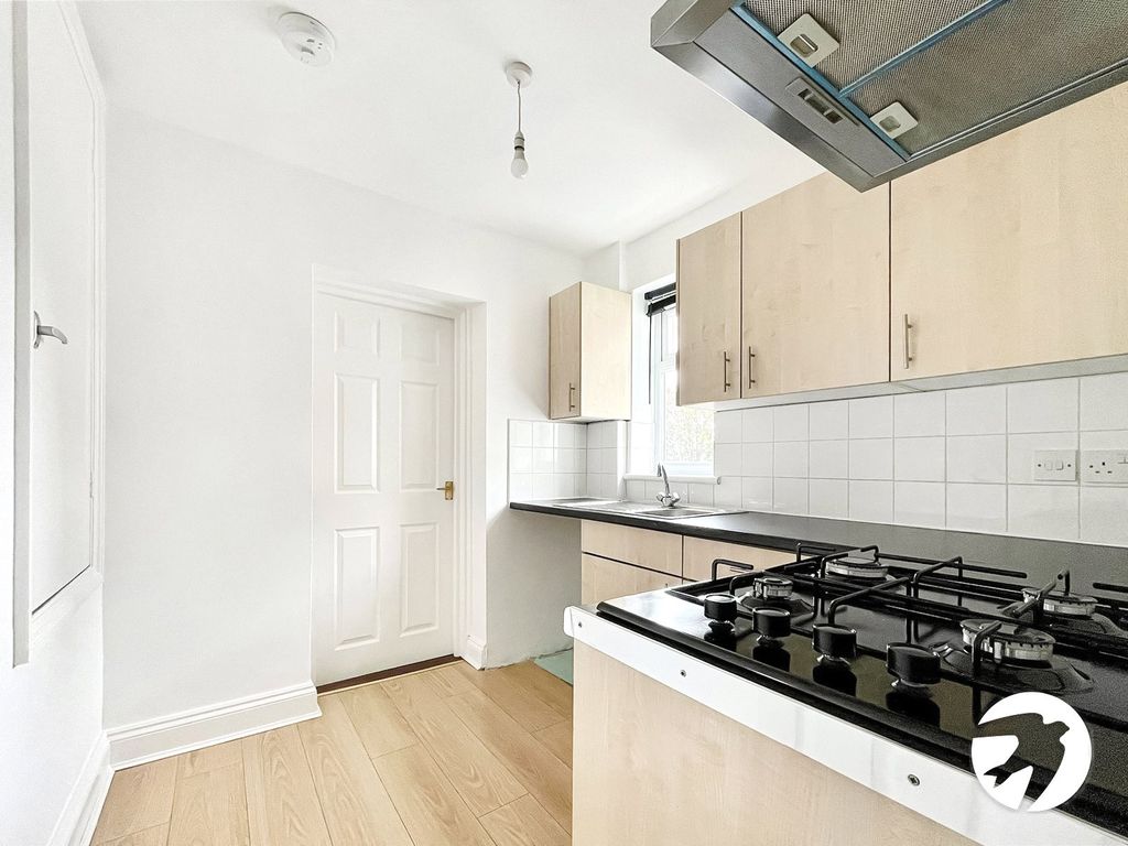 Property photo 3 of 7 Picture No. 05