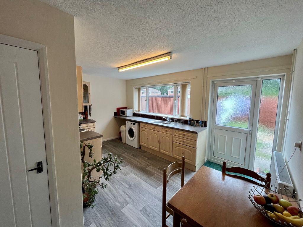 Property photo 3 of 11 Image