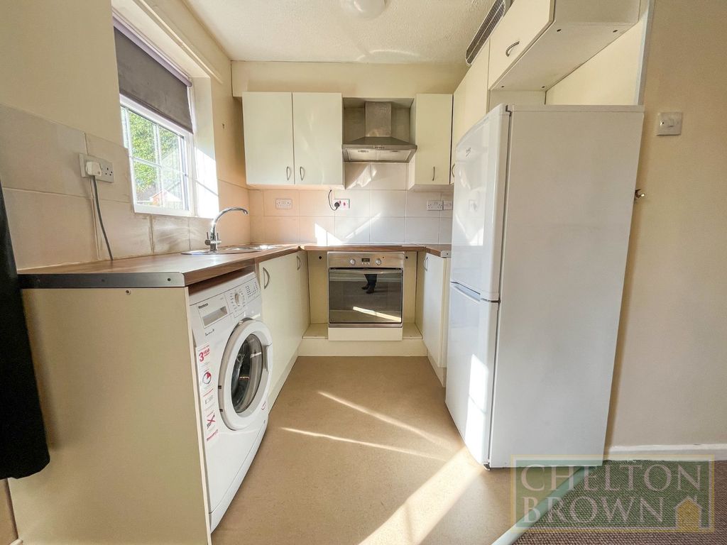 Property photo 2 of 14 Picture No. 27