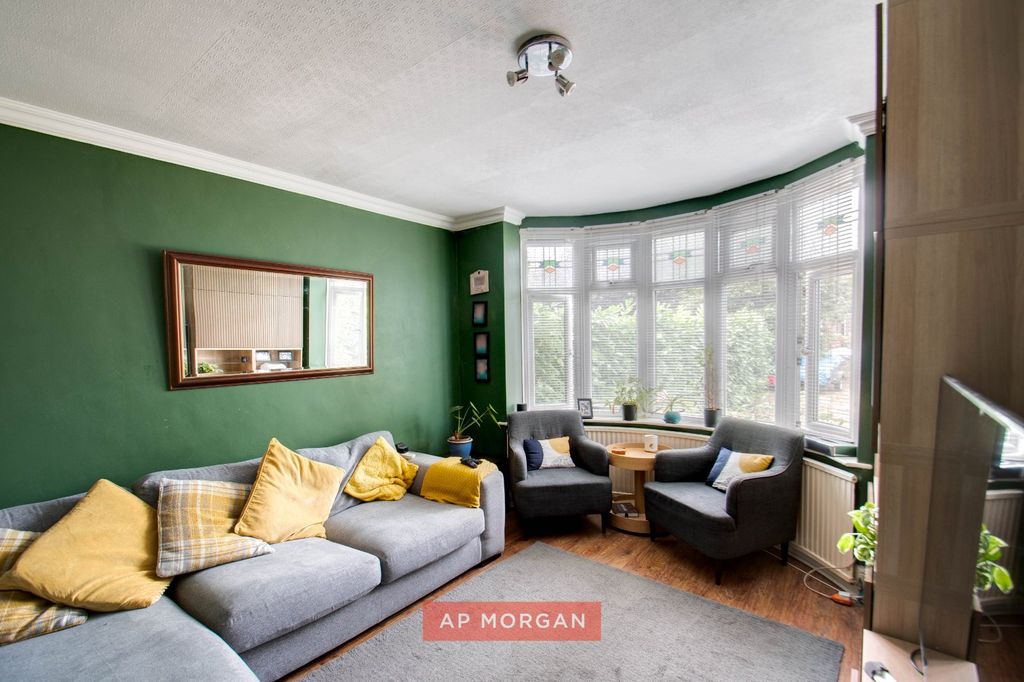 Property photo 3 of 18 Picture No. 10