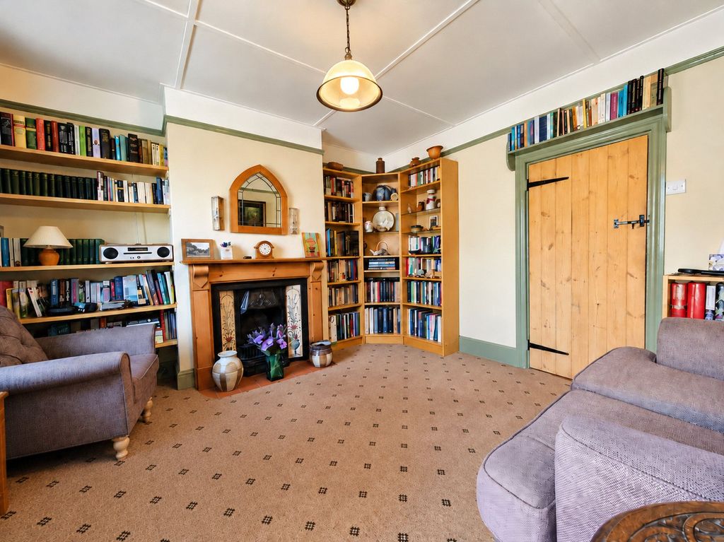 Property photo 3 of 18 Picture No. 25