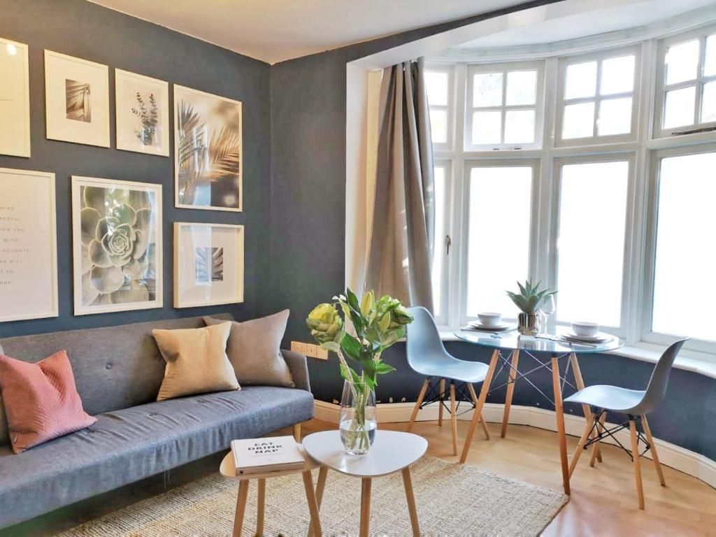 Property photo 1 of 7 Main