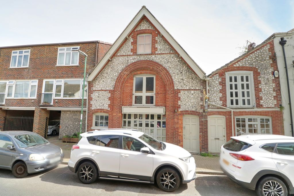Property photo 1 of 6 External 2.Jpg