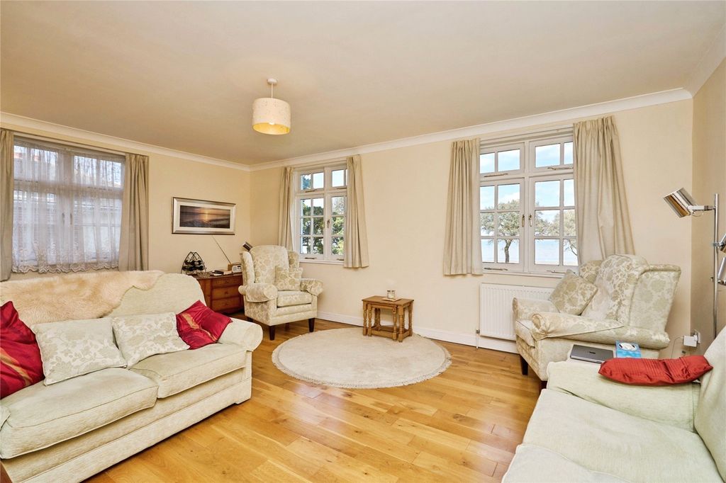 Property photo 3 of 14 Picture No. 45