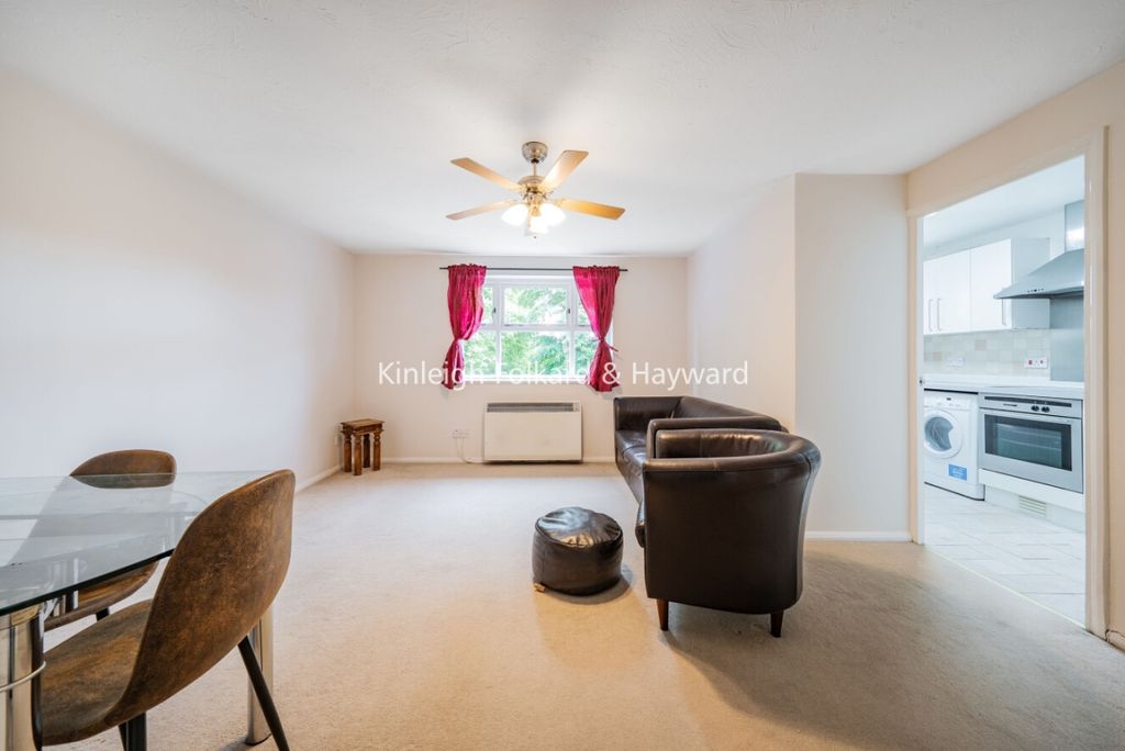 Property photo 2 of 7 Dd11Ab8F-A97B-474c-9