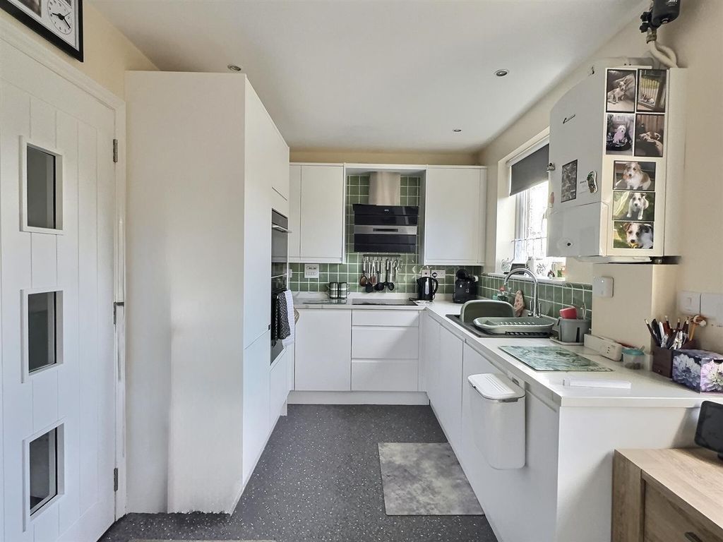 Property photo 2 of 19 Open Plan Kitchen/ Dining Room