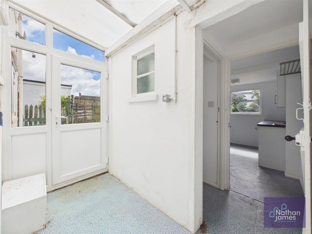 Additional image 5 of 3 bed semi-detached house for saleCaemawr Road, Caldicot NP26